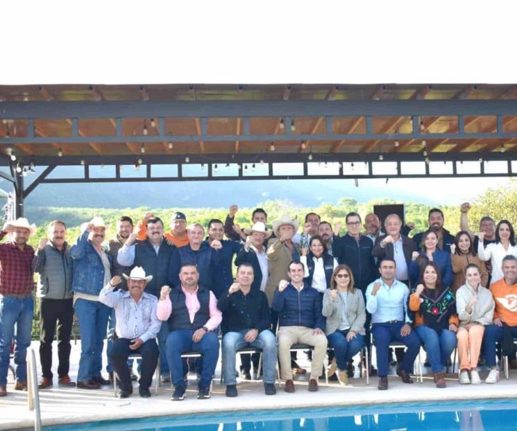 Cierran emecistas filas en torno a Samuel