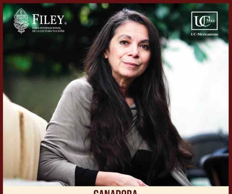 Gana Boullosa Premio Excelencia a las Letras