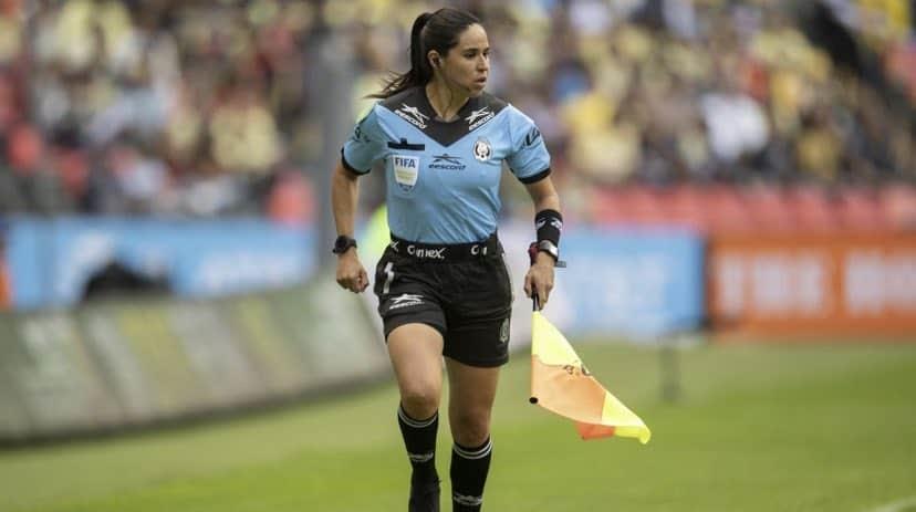 Vestimenta de arbitras en Qatar va a causar polémica