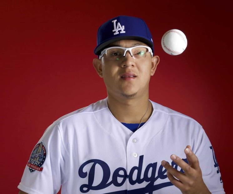 Urías, por el Cy Young