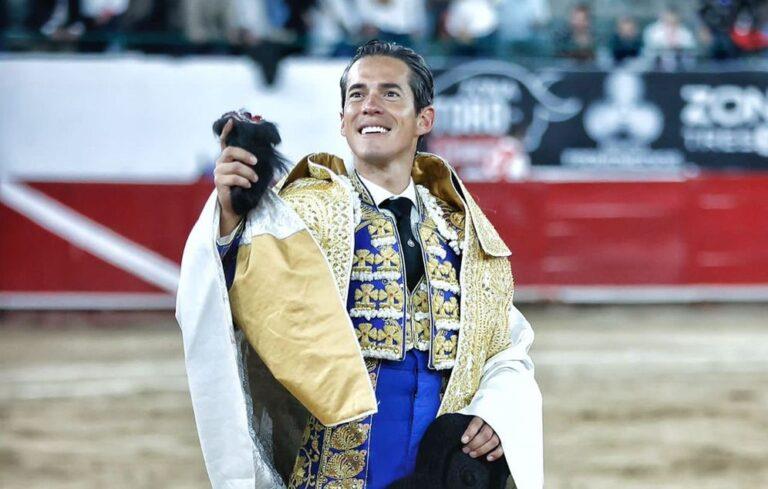 Viernes de Toros en la Lorenzo Garza