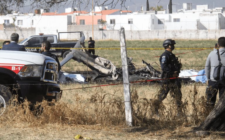 Objeto extraño podría haber ocasionado caída de helicóptero