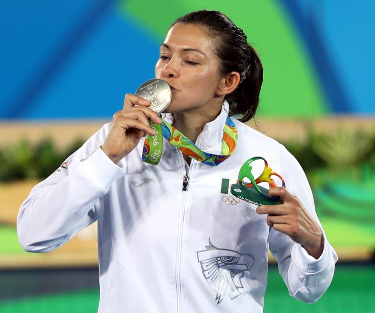 Rosario se retira Rosario se retira