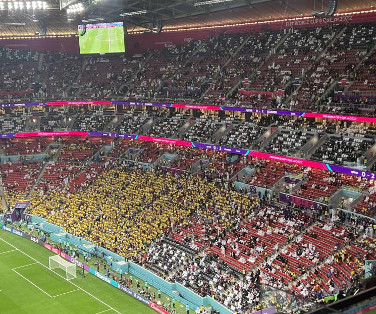 Estadio en debut mundialista acuso de vacío