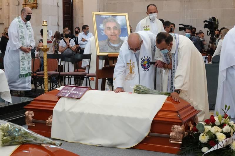 Lamentan impunidad en asesinato de sacerdotes jesuitas Lamentan impunidad en asesinato de sacerdotes jesuitas