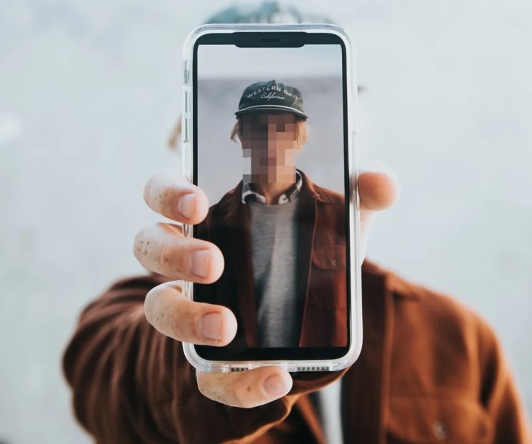 Pixelar imágenes y textos te pone en riesgo