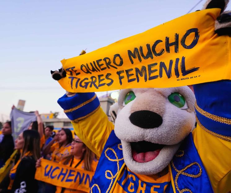 Se va Paco Gutiérrez de  Tigres Femenil