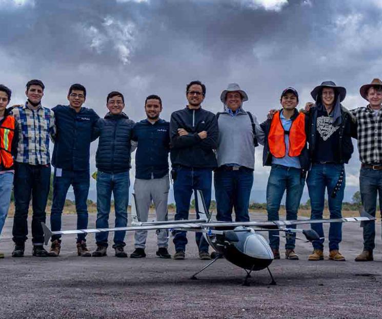 Profesor del Tec en SLP crea empresa aeroespacial