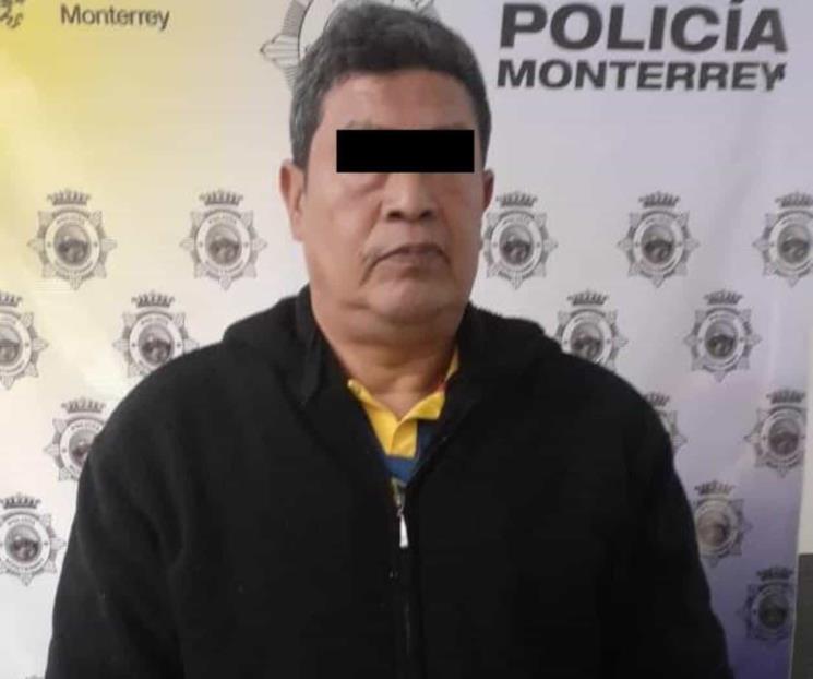 Insulta a policías, tenía orden de aprehensión por secuestro