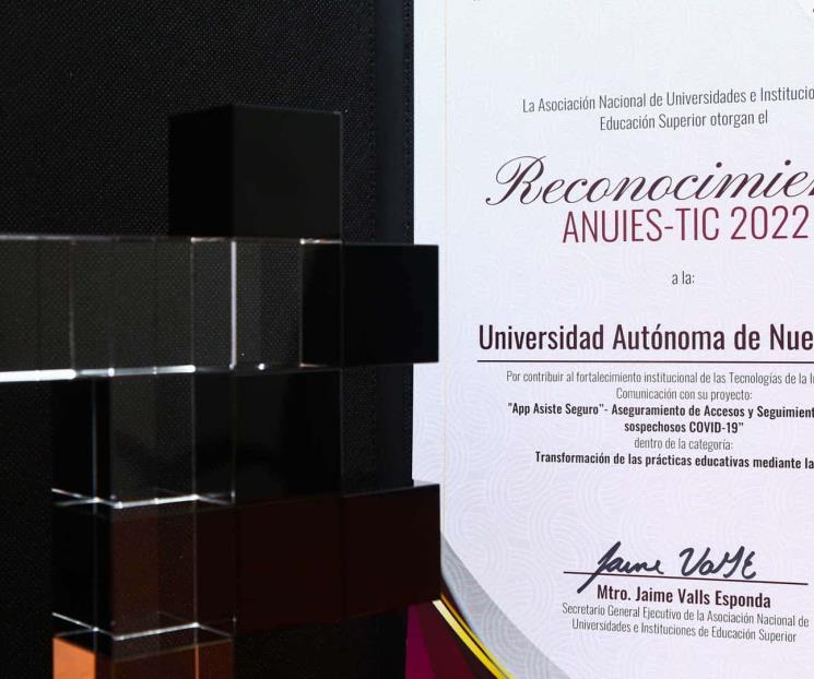 Premia ANUIES aplicación Asiste Seguro de UANL