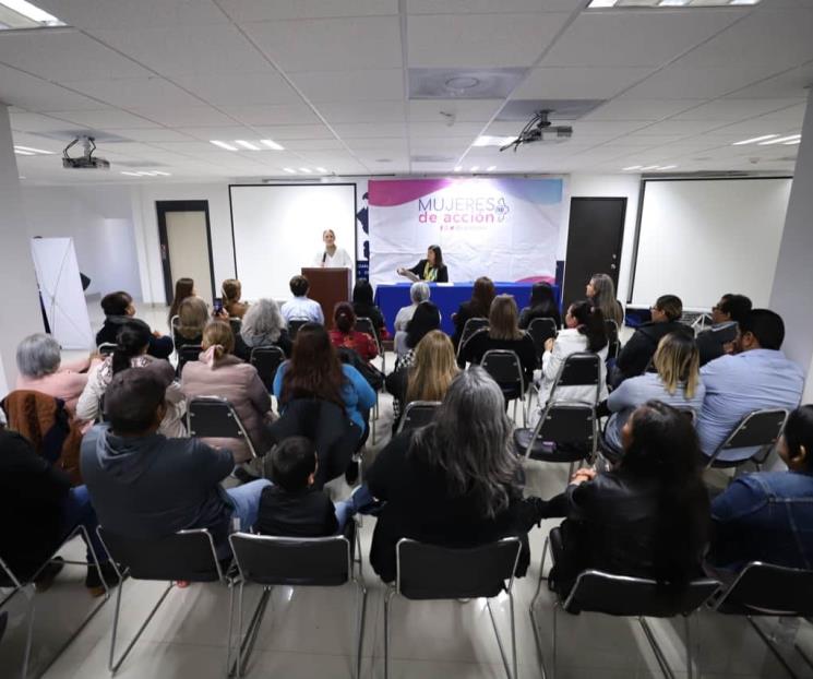Se gradúan de Academia de Emprendimiento para la Mujer