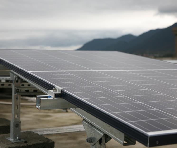 México se desploma en ranking de energías limpias