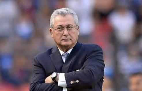 Da Vuce espaldarazo a actuales 10 extranjeros de Rayados