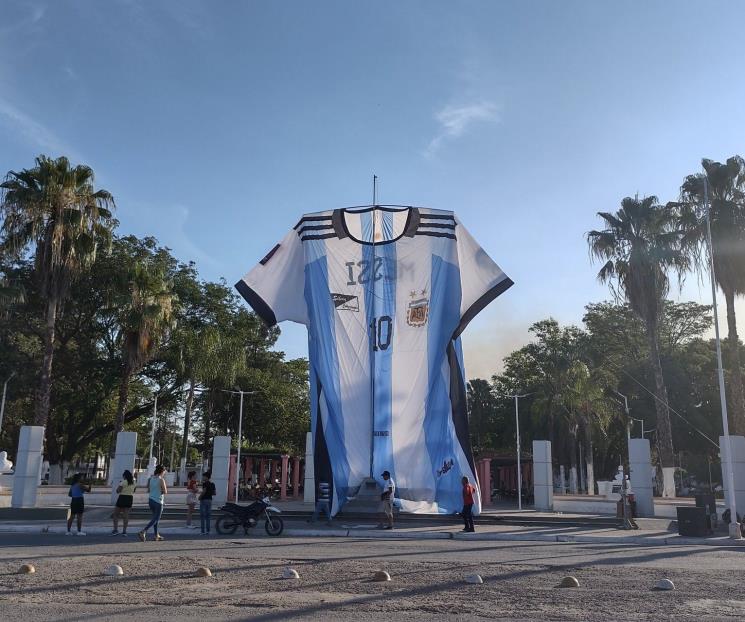 Crean en Argentina camiseta gigante en apoyo a Messi