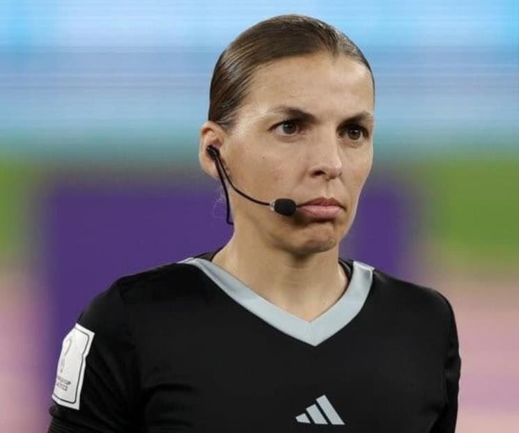 Pitará arbitra francesa juego de Copa del Mundo Pitará arbitra francesa juego de Copa del Mundo