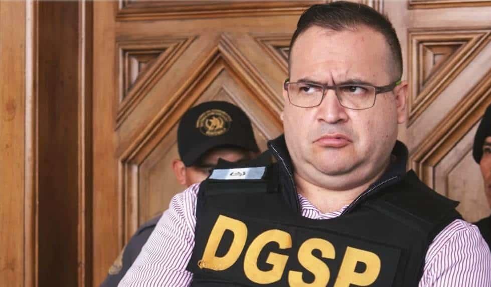 Niegan amparo a Javier Duarte