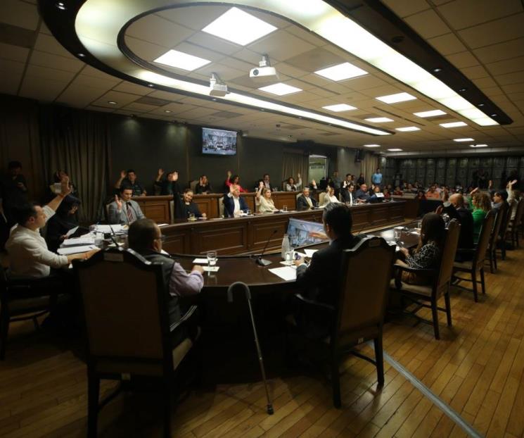 Combatirán en Monterrey  el cableado aéreo