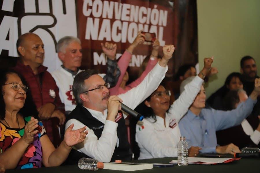 Piden morenistas salida de Delgado y Monreal