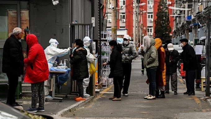 Celebra OMS que China flexibilice sus políticas contra Covid Celebra OMS que China flexibilice sus políticas contra Covid