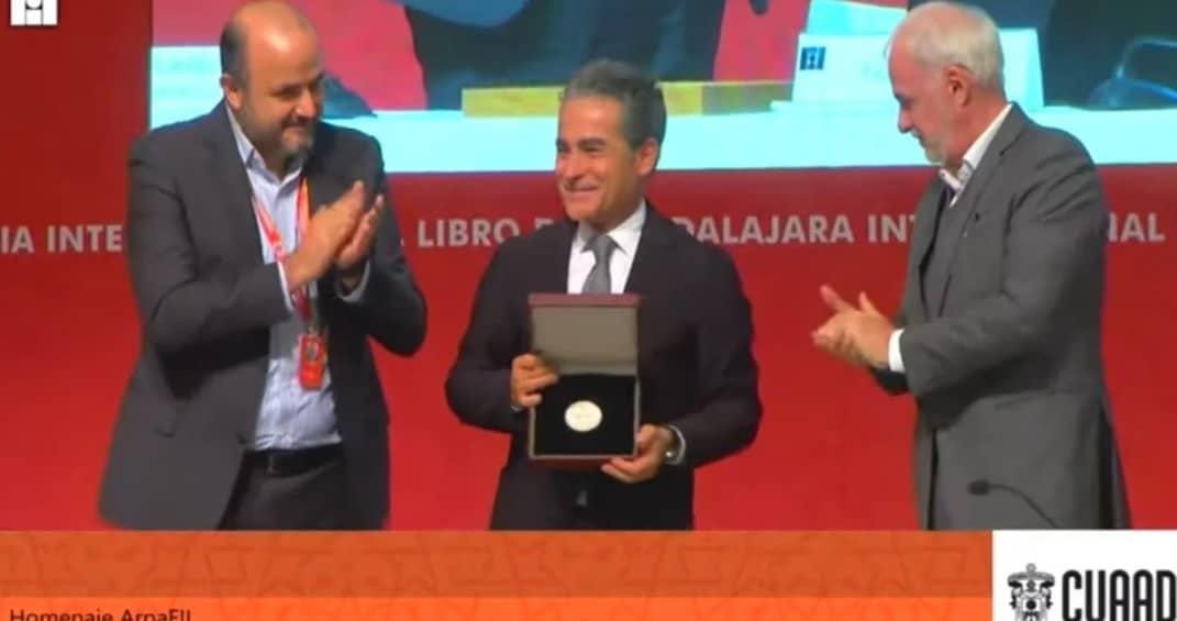 La arquitectura está hecha para celebrar la vida: Leal