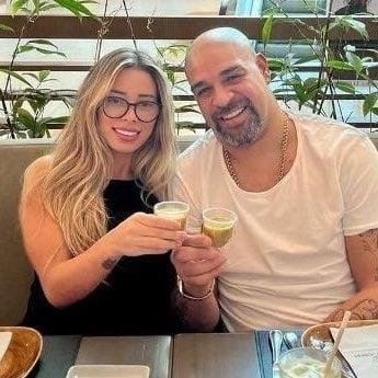 Se separa Adriano por ver el Mundial; duró casado 24 días
