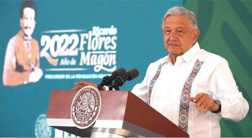 INE viola la Constitución y la libertad de expresión: AMLO