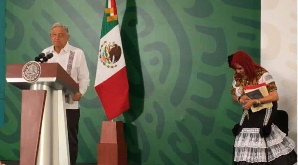 AMLO refrenda apoyo a Sansores