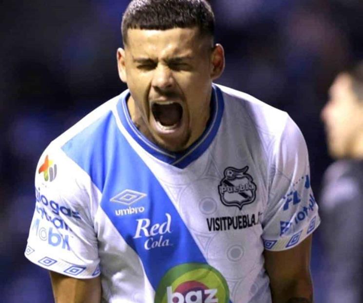 Le pelean a Tigres a Maxi Araujo Le pelean a Tigres a Maxi Araujo