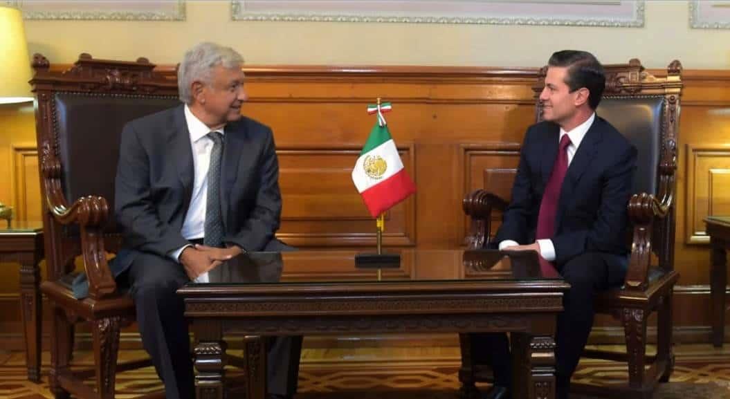 Sigue AMLO consejo de Peña Nieto sobre lealtad