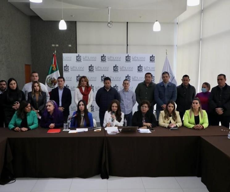 Presentan alcaldes en Congreso Ley de Egresos Presentan alcaldes en Congreso Ley de Egresos