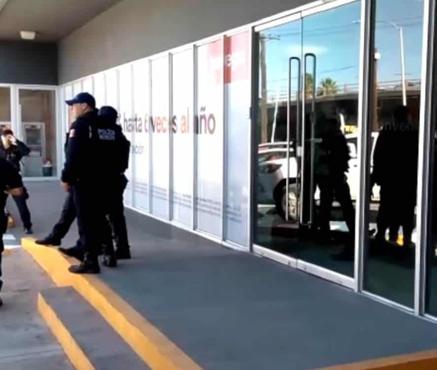 Un solitario ladrón asalto con lujo de violencia, una sucursal bancaria del municipio de San Nicolás