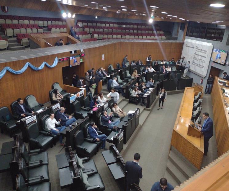 Vuelven aprobar Ley de Hacienda vetada por el gobernador Vuelven aprobar Ley de Hacienda vetada por el gobernador