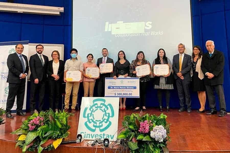 Investigadores reciben premio nacional de bionanotecnología Investigadores reciben premio nacional de bionanotecnología