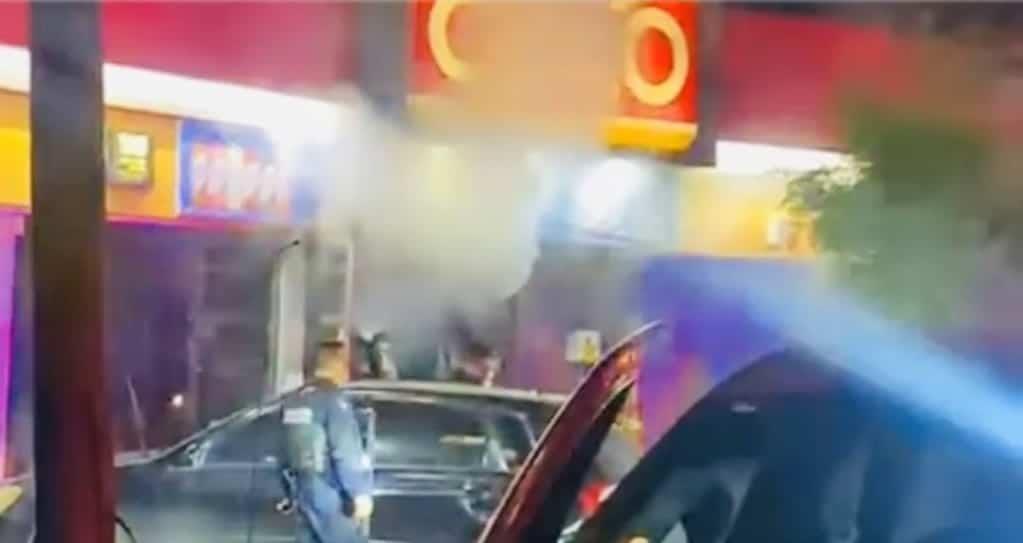 Atentan contra 3 tiendas Oxxo y un negocio en Guaymas