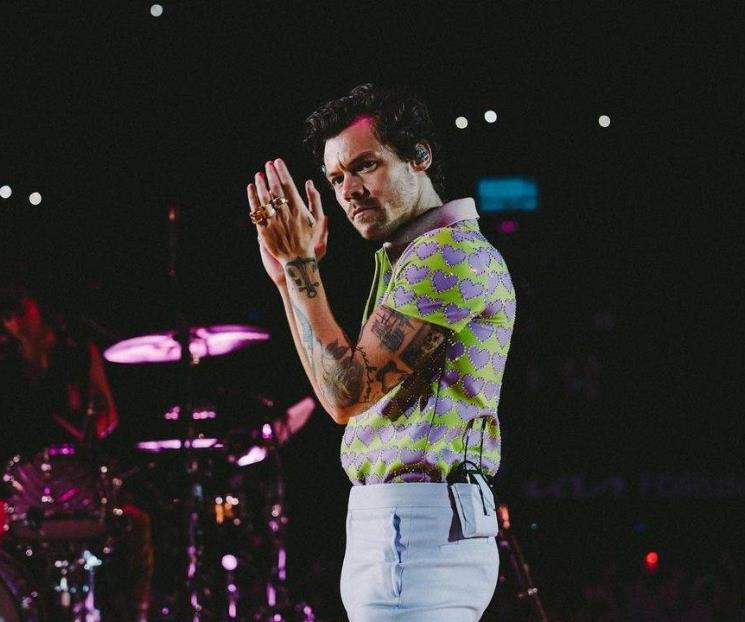 Roban a mano armada a equipo de Harry Styles en Brasil Roban a mano armada a equipo de Harry Styles en Brasil