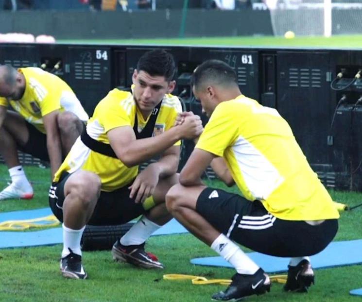 Se activa Tigres en el UNI previo a debut en Copa Sky