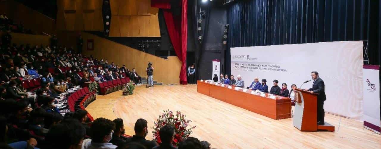 Forman a tecnólogos que demanda la transformación energetica