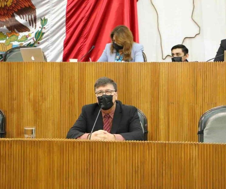 Pasan verificación 324 mil 684 autos; no pagarán refrendo Pasan verificación 324 mil 684 autos; no pagarán refrendo