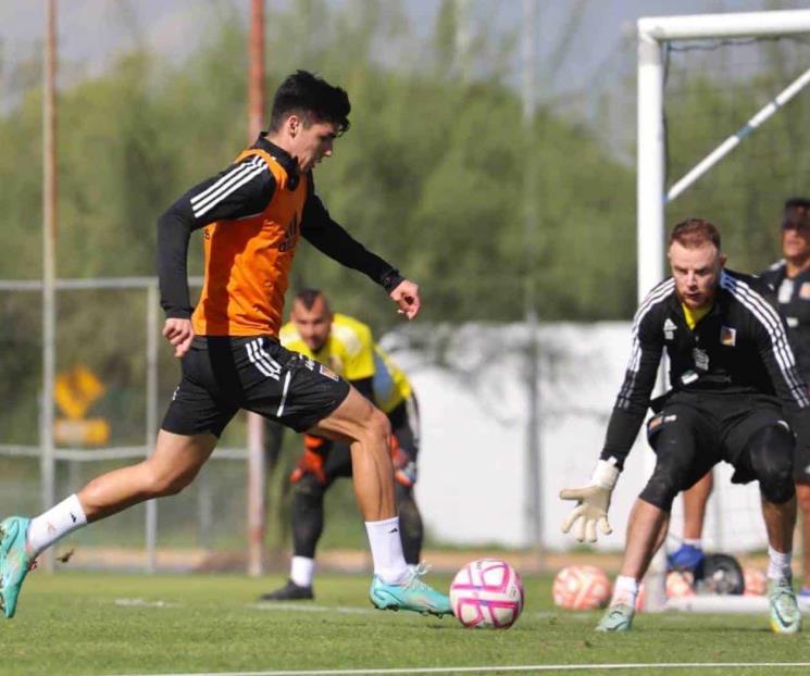 Cocca hace cambios para Copa Sky