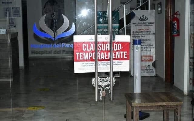 Anomalías en hospitales cerrados por meningitis