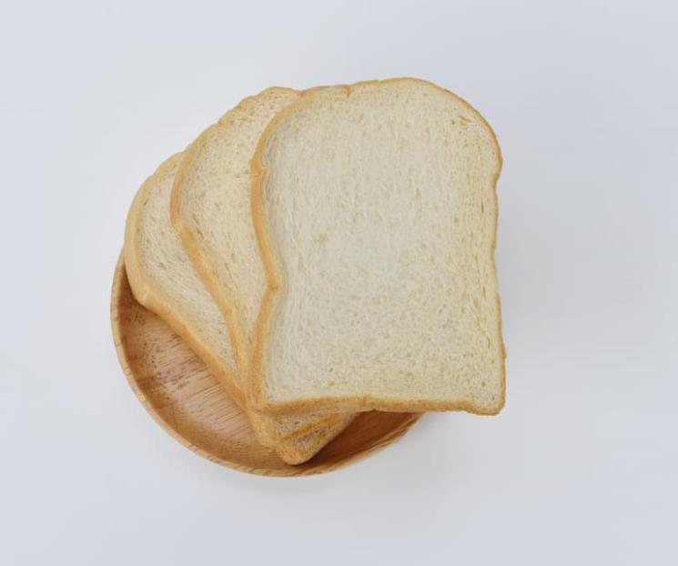 Precios de pan, cigarros y cerveza subirán a partir de lunes Precios de pan, cigarros y cerveza subirán a partir de lunes