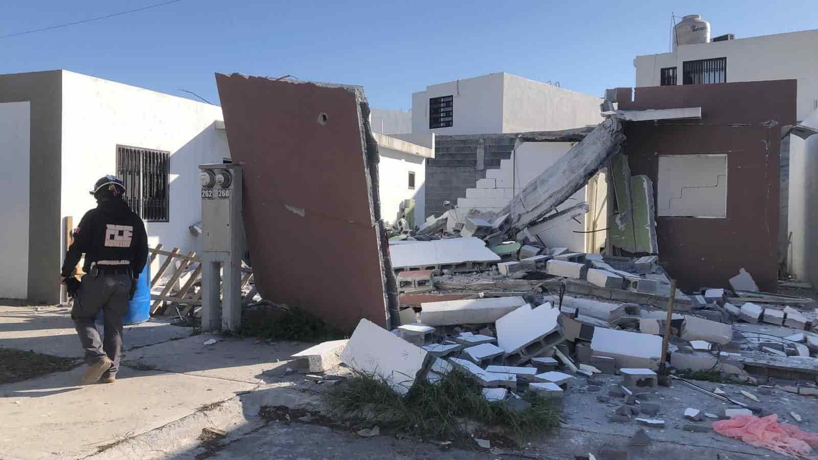Dos personas lesionadas fue el saldo que dejó la explosión de una vivienda ubicada en el municipio de Apodaca, debido a la acumulación de gas de un cilindro