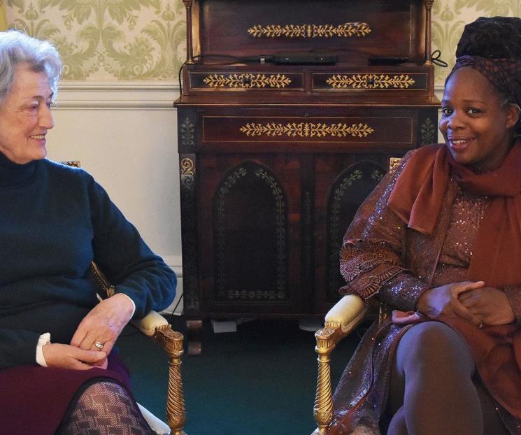 Madrina de William se disculpa por comentario racista Madrina de William se disculpa por comentario racista