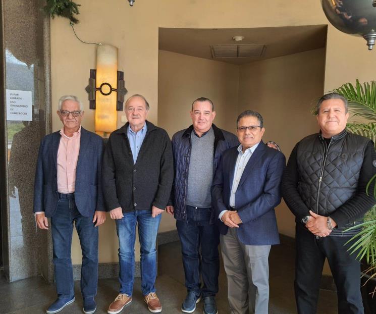 Respaldan abogados a Secretario General de Gobierno