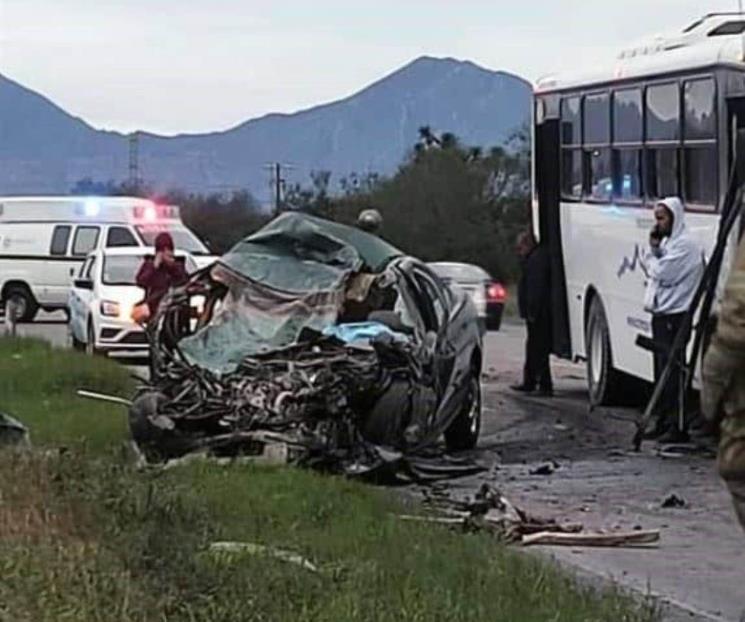 Muere automovilista en choque frontal