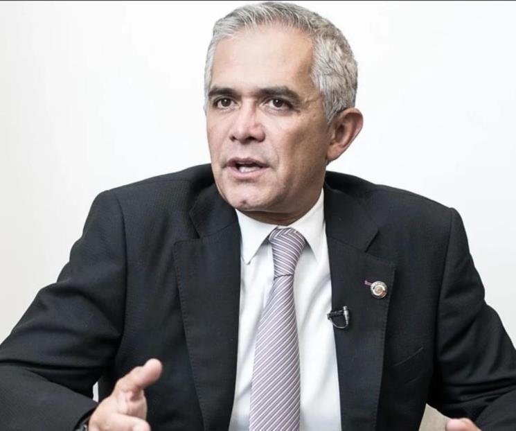 Mancera vuelve a considerar a Monreal como presidenciable Mancera vuelve a considerar a Monreal como presidenciable
