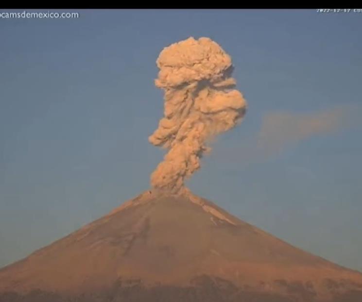 La explosión del volcán Popocatépetl este sábado La explosión del volcán Popocatépetl este sábado