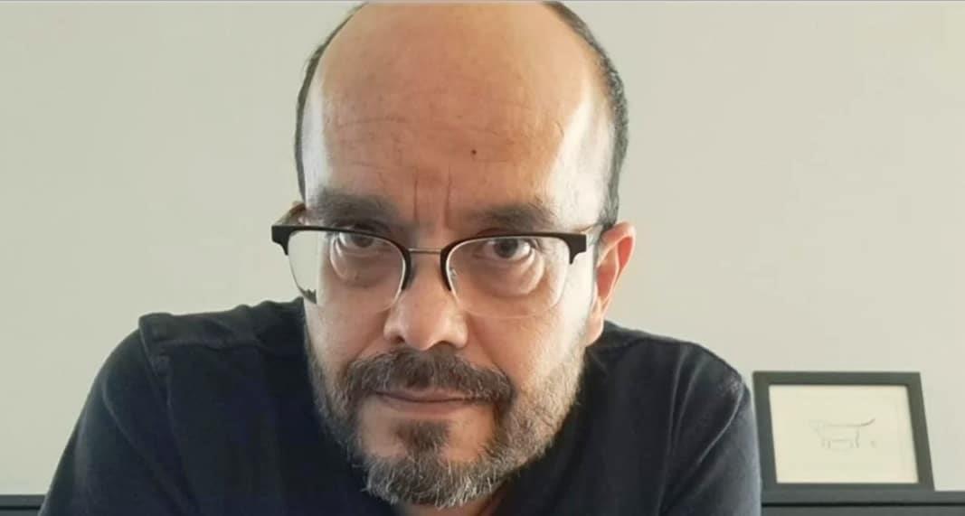 Tras revocarlo, INBAL ahora otorga a Javier Acosta premio