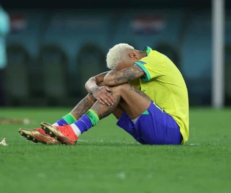 Hace Neymar fiesta en Brasil pese a fracaso en el Mundial