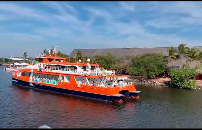 AMLO presume ferris que viajarán a Islas Marías AMLO presume ferris que viajarán a Islas Marías